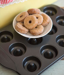 Old-Fashioned Mini Applesauce Cake Donuts